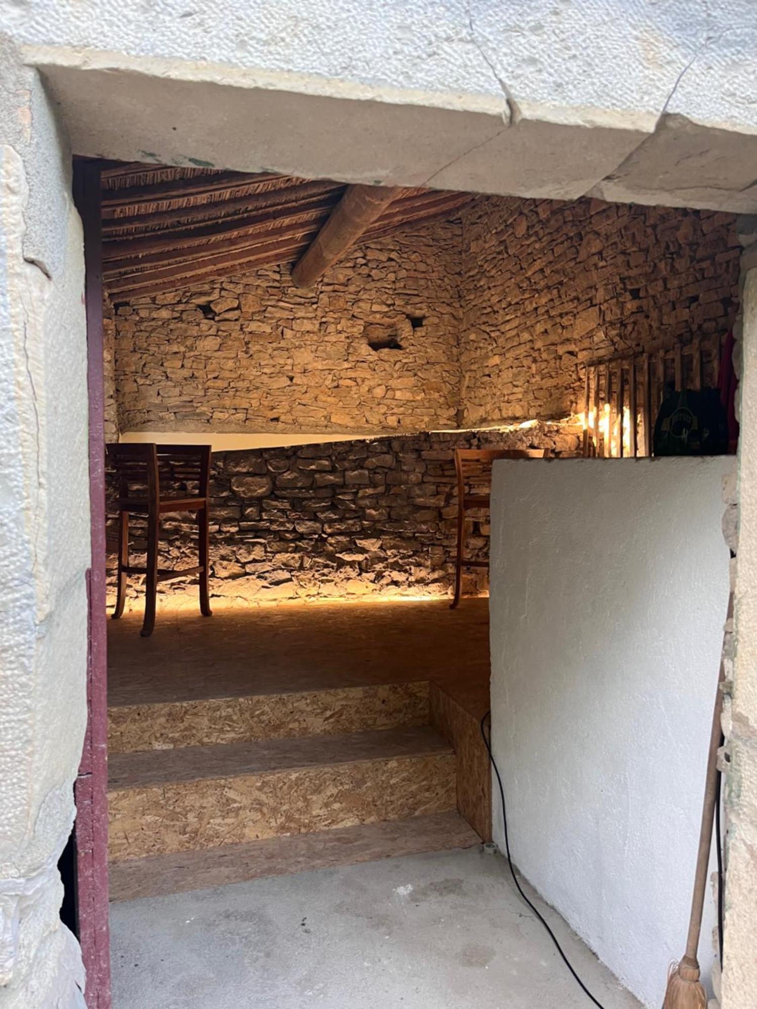 L'Ostal Du Pic Saint Loup Aux Embruscalles Claret Luaran gambar
